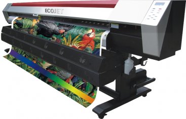 Закуплен новый широкоформатный принтер